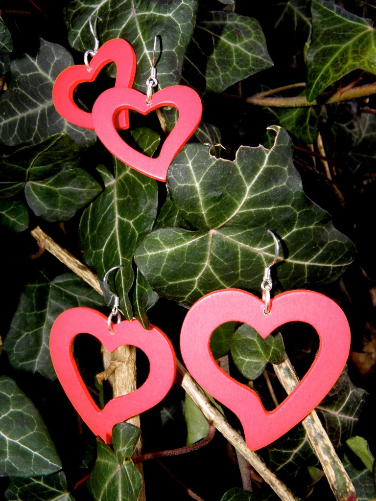 Valentinstag-Ohrherzen, klein – Bild 2