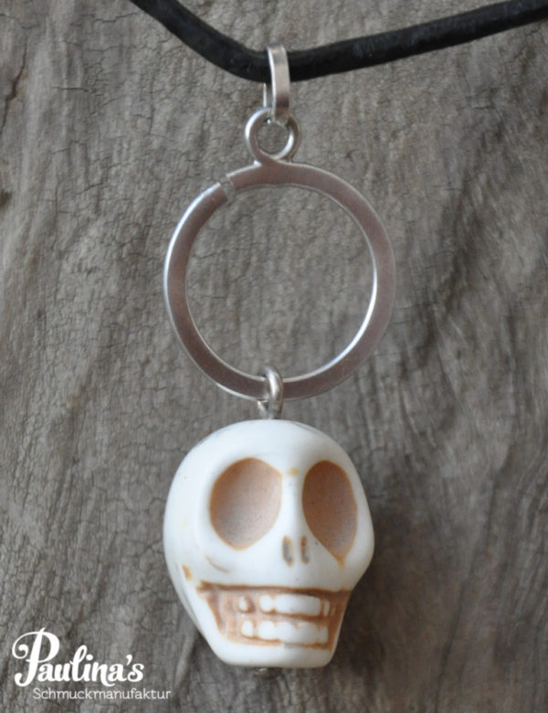 Gepresster Howlith-Anhänger Skull weiß für Heilkreis-Halskette – Bild 2