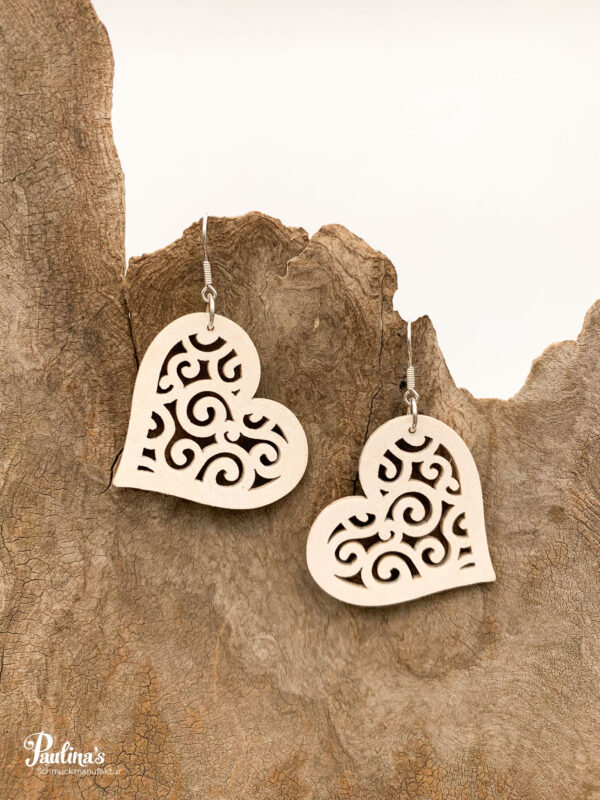 Ohrgehänge Holz Herzen-Ornamente creme
